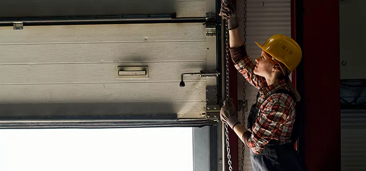 Addressing Common Garage Door Stoppage Issues in Valdosta, GA